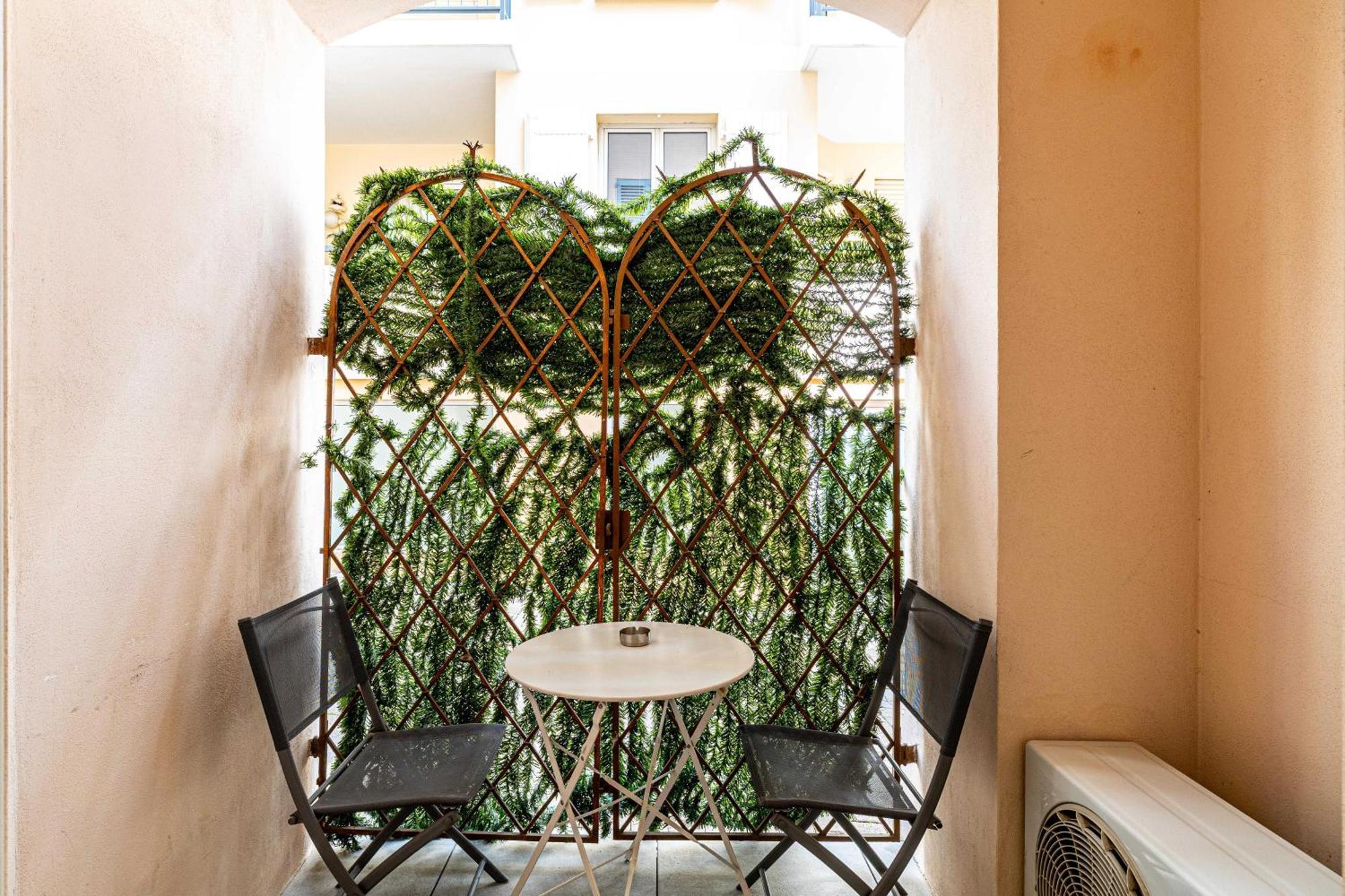 Cozy Renovated Studio - Meynadier Appartement Cannes